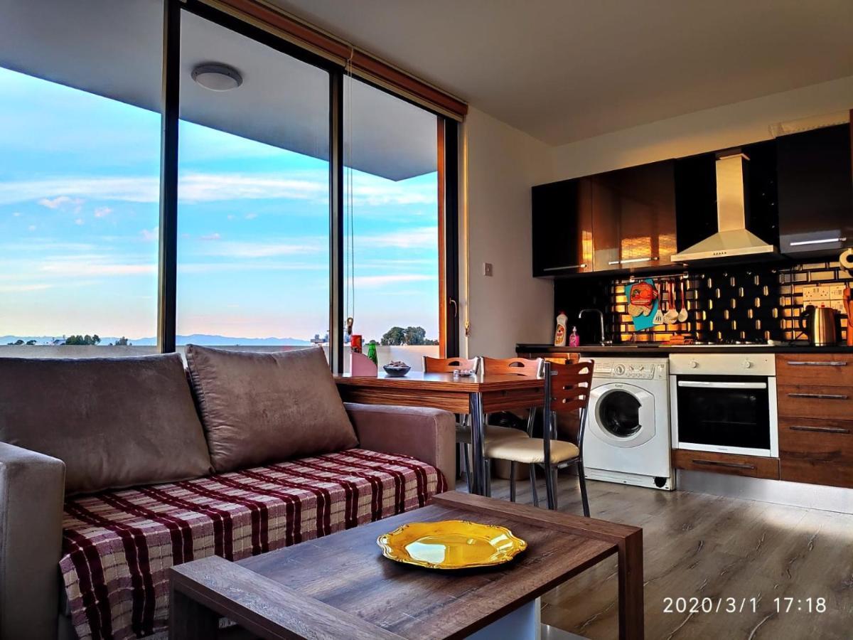 Uptown Holiday App & Pool Daily Rental Contactless Check In & Check Out Famagusta  Zewnętrze zdjęcie