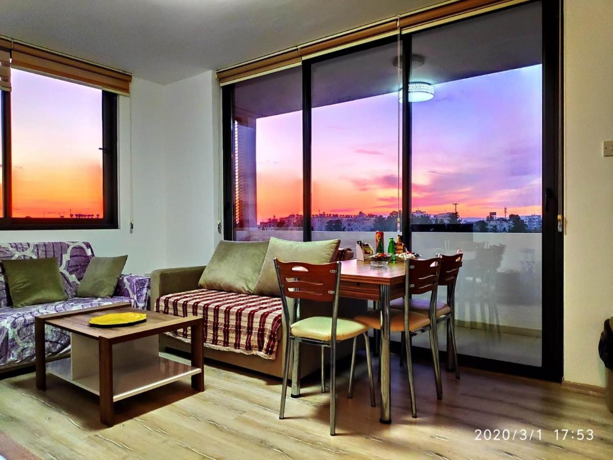 Uptown Holiday App & Pool Daily Rental Contactless Check In & Check Out Famagusta  Zewnętrze zdjęcie