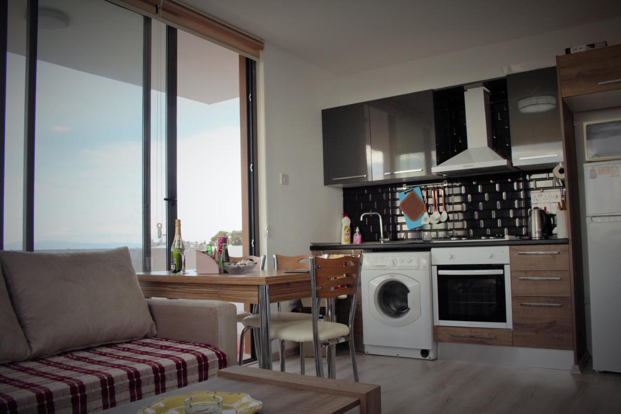 Uptown Holiday App & Pool Daily Rental Contactless Check In & Check Out Famagusta  Zewnętrze zdjęcie